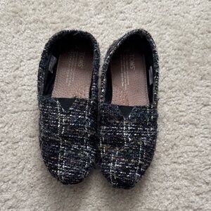 Toms Black Tweed Slip-On Loafers with Multicolor Accents- Size 6